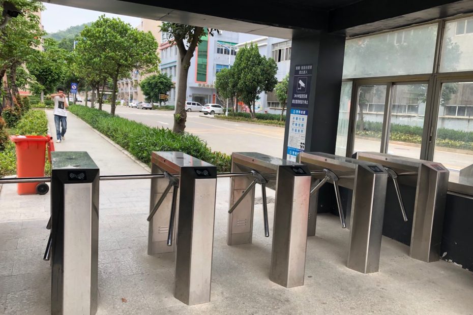 Scenic area ticketing systems